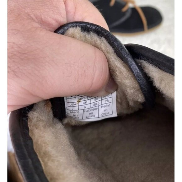 Ugg Maksim Men’s Ankle Chuka Boots Black Suede Shoes Size 7 EU 39.5 - Picture 8 of 9